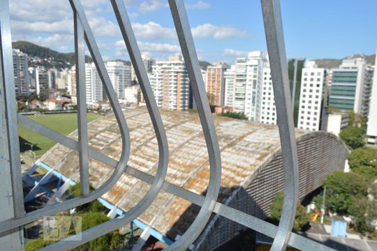Vista da Área de Serviço de apartamento à venda com 2 quartos, 90m² em Icaraí, Niterói