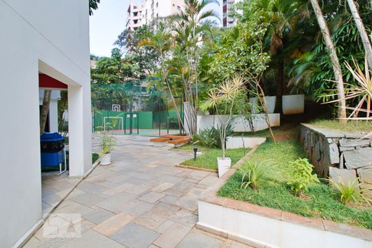 Área comum de apartamento para alugar com 1 quarto, 50m² em Vila Andrade, São Paulo