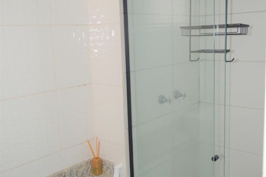 Banheiro da Suíte de apartamento à venda com 1 quarto, 33m² em Jardim Brasília (zona Norte), São Paulo