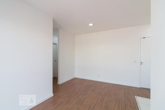 Sala de apartamento à venda com 2 quartos, 55m² em Vila Galvão, Guarulhos