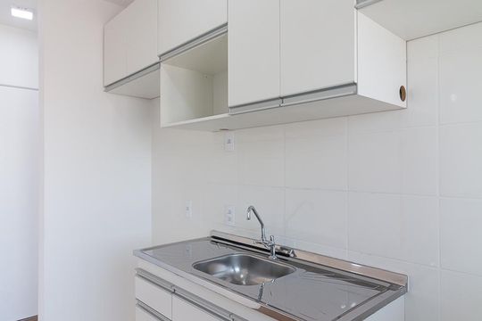 Cozinha de apartamento à venda com 2 quartos, 55m² em Vila Galvão, Guarulhos