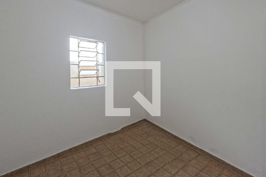 Quarto de Serviço de casa à venda com 3 quartos, 250m² em Vila Cavaton, São Paulo