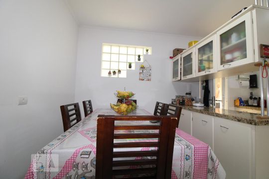 Cozinha de casa à venda com 4 quartos, 180m² em Vila Cordeiro, São Paulo