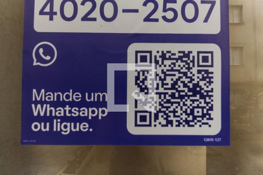 Janela + Placa de apartamento à venda com 1 quarto, 45m² em Vila Curuçá, São Paulo