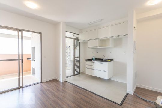 Apartamento à venda com 2 quartos, 67m² em Barra Funda, São Paulo