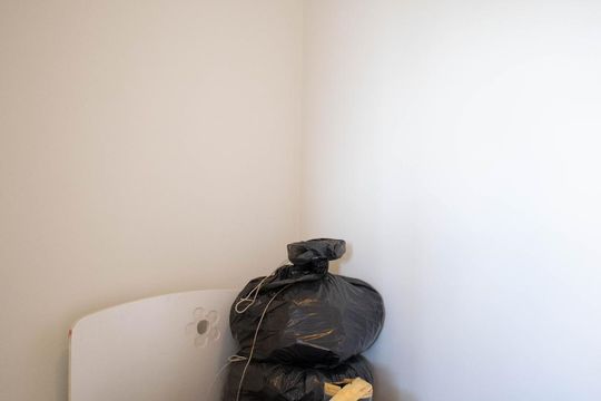 Quarto de Serviço de apartamento à venda com 3 quartos, 310m² em Santa Tereza, Porto Alegre