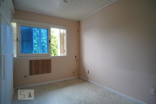 Quarto 1 de casa à venda com 2 quartos, 120m² em São José, Canoas