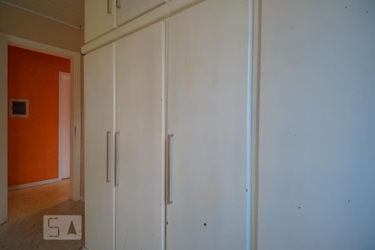 Quarto 1 de casa à venda com 2 quartos, 120m² em São José, Canoas