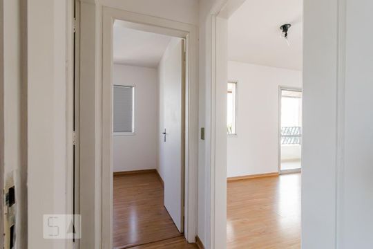 Corredor de apartamento para alugar com 2 quartos, 70m² em Vila Mariana, São Paulo