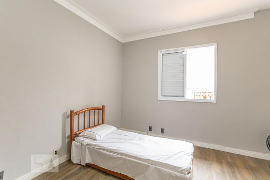 Suíte 2 de casa para alugar com 2 quartos, 113m² em Pompeia, São Paulo