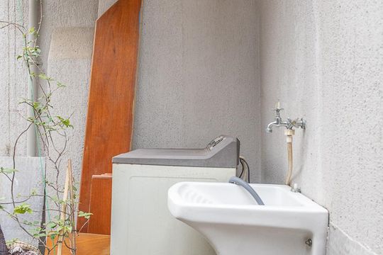 Área de Serviço de casa para alugar com 2 quartos, 113m² em Pompeia, São Paulo