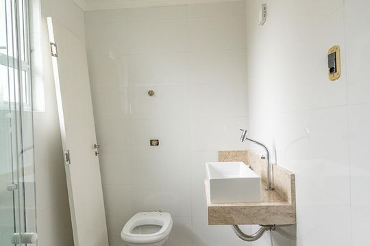 Banheiro Suíte 2 de casa para alugar com 2 quartos, 113m² em Pompeia, São Paulo