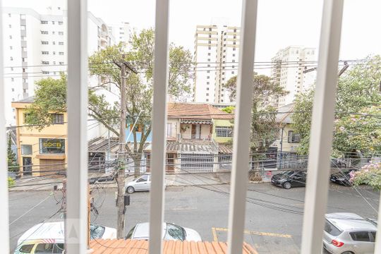Vista da Suíte 2 de casa para alugar com 2 quartos, 113m² em Pompeia, São Paulo