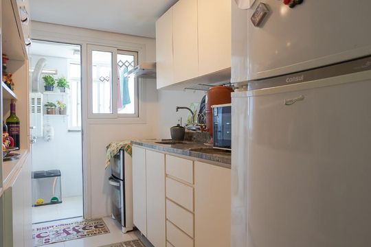 Cozinha de apartamento à venda com 3 quartos, 76m² em Boa Vista, Porto Alegre