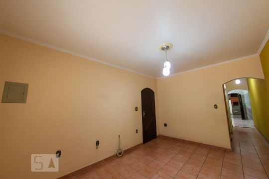 Sala de casa para alugar com 2 quartos, 120m² em Parque Continental Ii, Guarulhos
