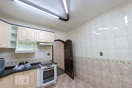 Cozinha de casa para alugar com 2 quartos, 120m² em Parque Continental Ii, Guarulhos