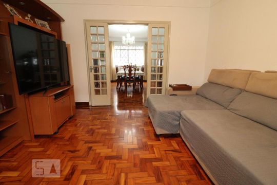 Casa à venda com 5 quartos, 220m² em Aclimação, São Paulo