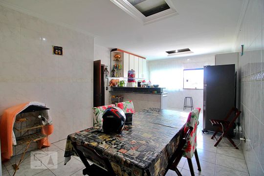 Cozinha de casa à venda com 3 quartos, 394m² em Vila Helena, Santo André