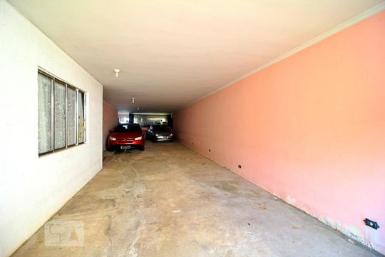 Garagem de casa à venda com 3 quartos, 394m² em Vila Helena, Santo André