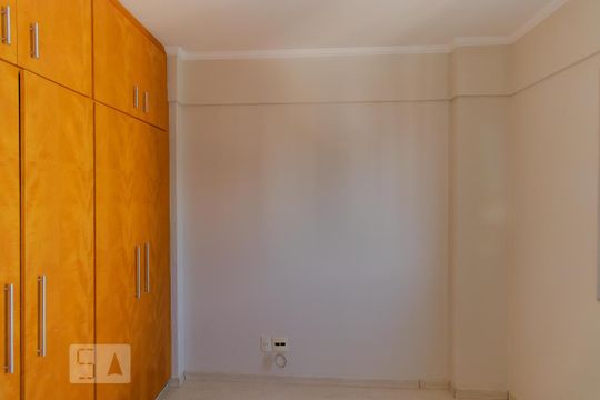 Quarto 01 de apartamento à venda com 3 quartos, 180m² em Chácara Primavera, Campinas