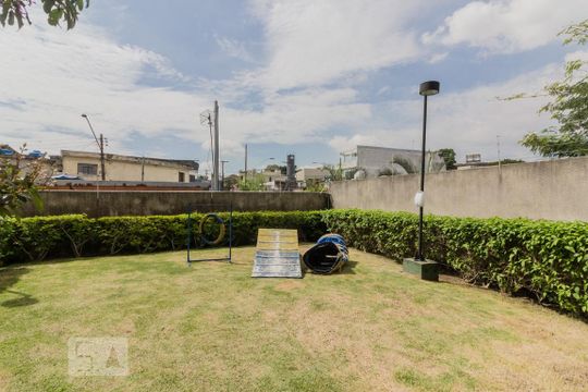 Espaço Pet de apartamento para alugar com 2 quartos, 46m² em Jardim Utinga, Santo André