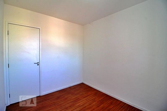Quarto 1 de apartamento para alugar com 2 quartos, 46m² em Jardim Utinga, Santo André