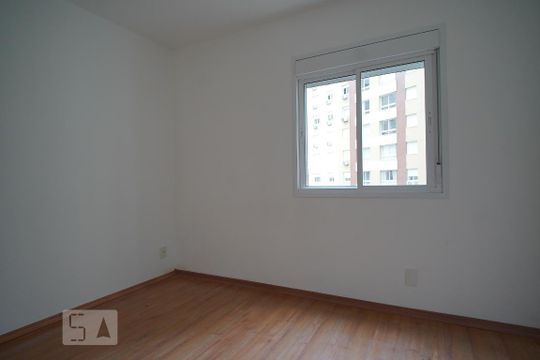 Quarto 1 de apartamento à venda com 2 quartos, 61m² em Marechal Rondon, Canoas