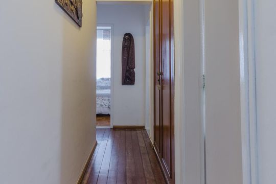 Corredor de apartamento para alugar com 3 quartos, 144m² em Pituba, Salvador
