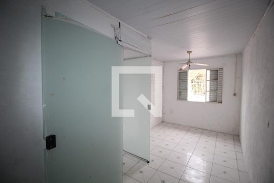 Quarto 1 de casa à venda com 2 quartos, 52m² em Protásio Alves, Porto Alegre