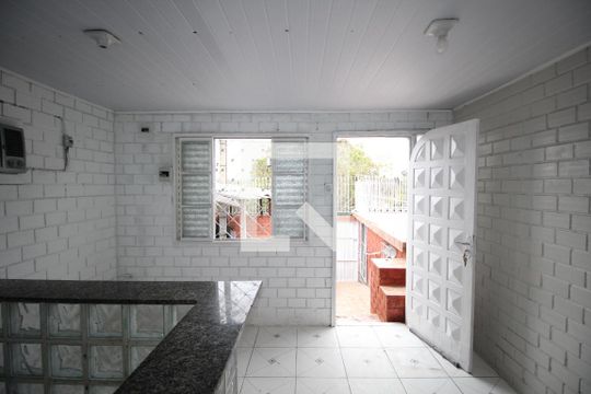 Sala/Cozinha de casa à venda com 2 quartos, 52m² em Protásio Alves, Porto Alegre