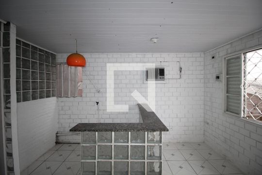 Sala/Cozinha de casa à venda com 2 quartos, 52m² em Protásio Alves, Porto Alegre
