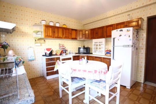 Cozinha de casa à venda com 2 quartos, 185m² em Centro, Osasco