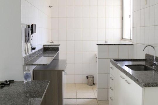 Cozinha de apartamento à venda com 2 quartos, 60m² em Parque Amazônia, Goiânia