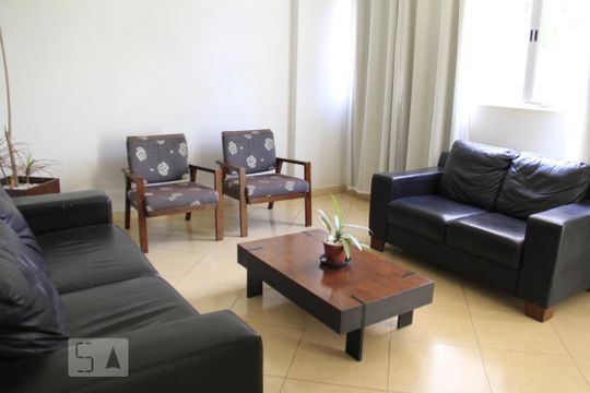 Hall de apartamento à venda com 2 quartos, 60m² em Parque Amazônia, Goiânia