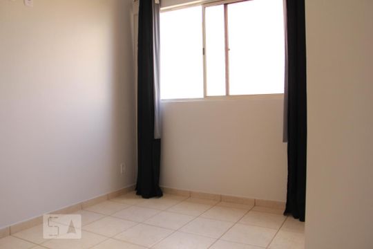 Suite de apartamento à venda com 2 quartos, 60m² em Parque Amazônia, Goiânia