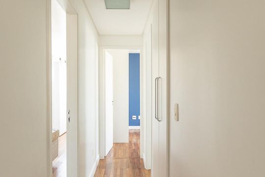 Corredor de apartamento à venda com 3 quartos, 76m² em Barra Funda, São Paulo