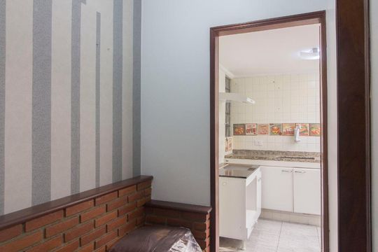 Corredor de apartamento à venda com 1 quarto, 58m² em Vila Buarque, São Paulo