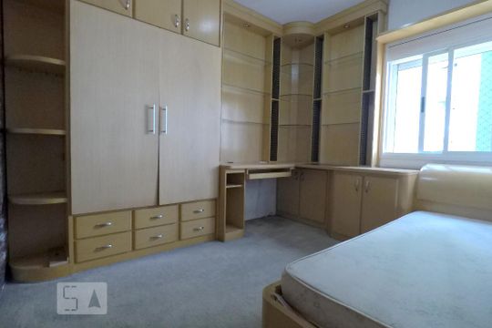 Quarto 2 de apartamento para alugar com 2 quartos, 65m² em Ipiranga, São Paulo