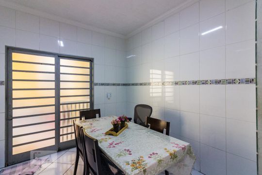 Cozinha de casa à venda com 2 quartos, 117m² em Parque Peruche, São Paulo
