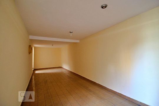 Garagem de casa à venda com 3 quartos, 200m² em Vila Francisco Matarazzo, Santo André