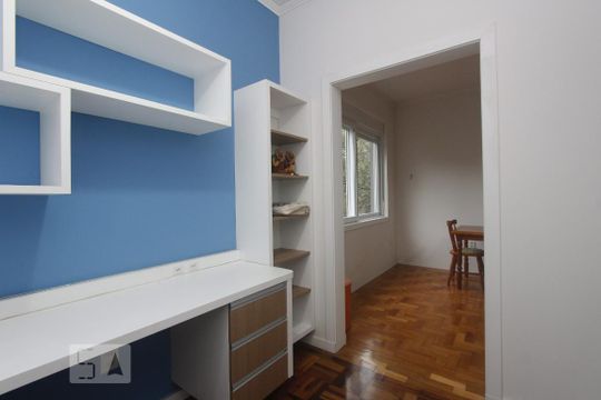 ESCRITORIO de apartamento para alugar com 2 quartos, 81m² em Bom Fim, Porto Alegre