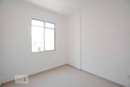 Quarto 1 de apartamento para alugar com 2 quartos, 68m² em Irajá, Rio de Janeiro