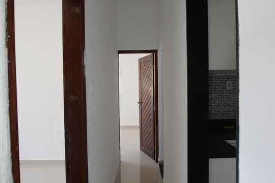 Corredor de apartamento para alugar com 2 quartos, 68m² em Irajá, Rio de Janeiro