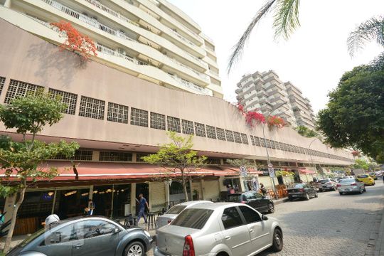 Fachada do Prédio de apartamento para alugar com 2 quartos, 68m² em Botafogo, Rio de Janeiro