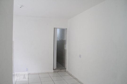 Studio de casa para alugar com 1 quarto, 32m² em Vila Prudente, São Paulo