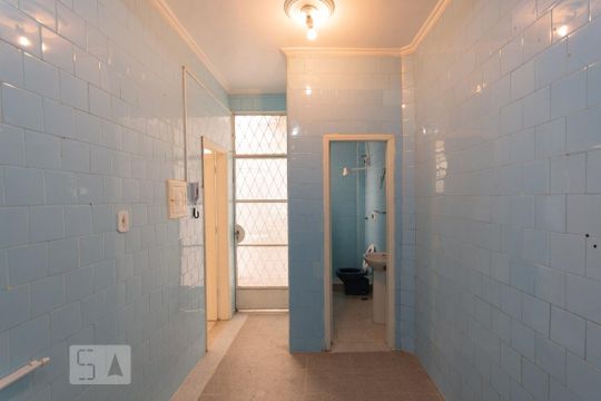 Cozinha de apartamento para alugar com 1 quarto, 45m² em Vila Isabel, Rio de Janeiro