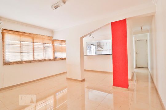 Apartamento para alugar com 2 quartos, 80m² em Setor Oeste, Goiânia