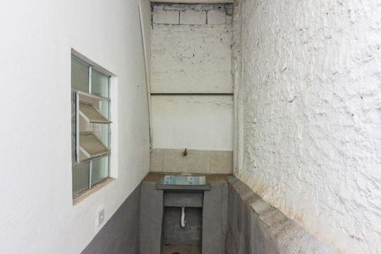 Área de Serviço de casa para alugar com 1 quarto, 20m² em Vila Santa Maria, São Paulo