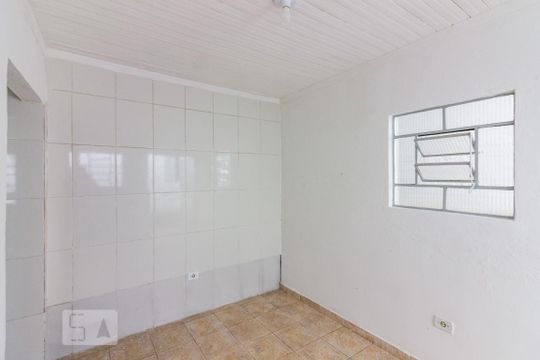 Sala de casa para alugar com 1 quarto, 20m² em Vila Santa Maria, São Paulo
