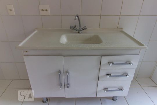 Cozinha de apartamento para alugar com 2 quartos, 54m² em Jardim América da Penha, São Paulo